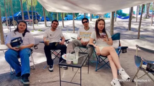 Camping Friends Blend Kungfu with Outdoor Tranquility – AI Generated Video | Hailuo AI