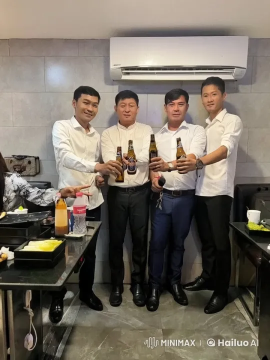 Dynamic Kung Fu Battle in a Bar Setting – AI Generated Video | Hailuo AI