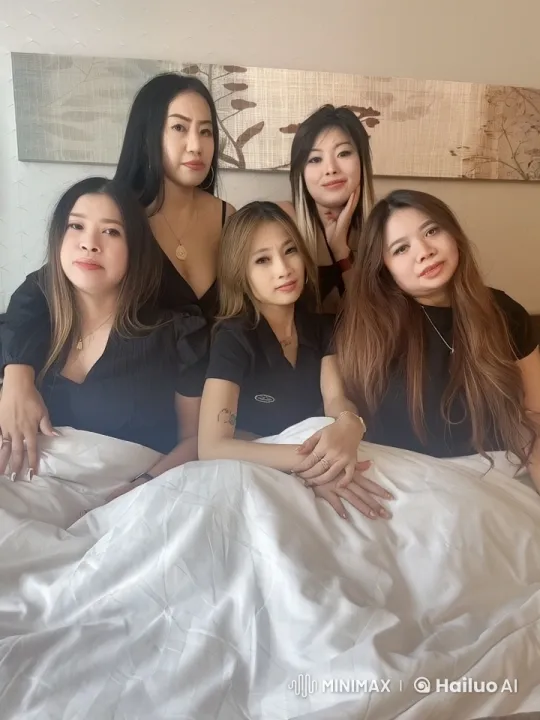 Women's Fight on Bed in Cozy Room – AI Generated Video | Hailuo AI