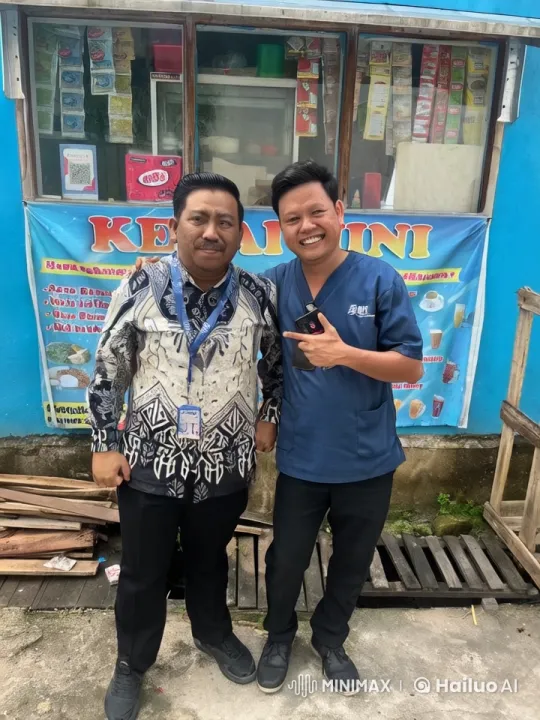 Traditional Kung Fu Showdown at Small Eatery – AI Generated Video | Hailuo AI