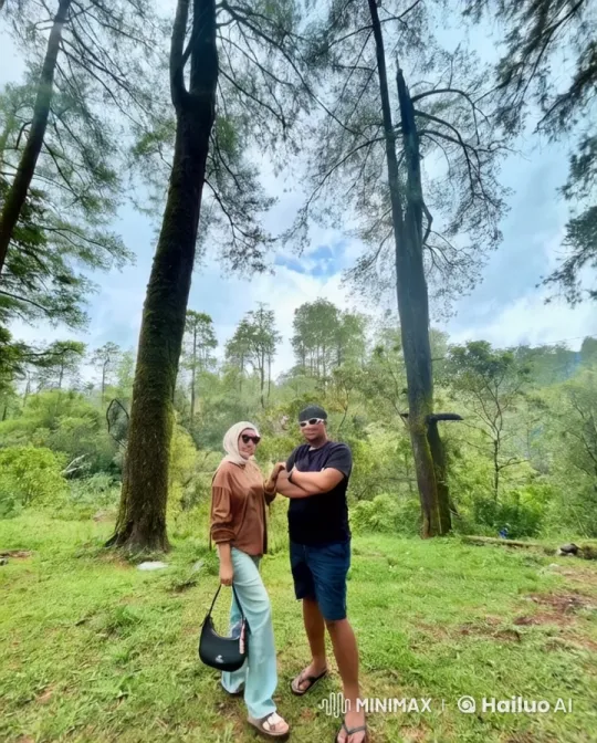 Kung Fu Sparring in Serene Forest Setting – AI Generated Video | Hailuo AI