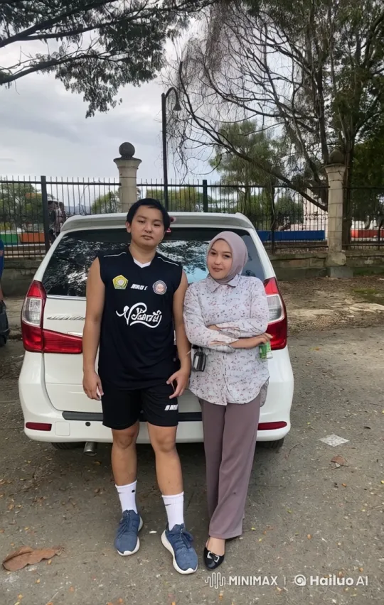 Young Man Demonstrates Kung Fu Skills in Parked Car Setting – AI Generated Video | Hailuo AI