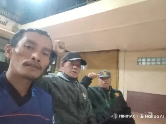 Three Friends Bonding, Fists Raised in Camaraderie – AI Generated Video | Hailuo AI