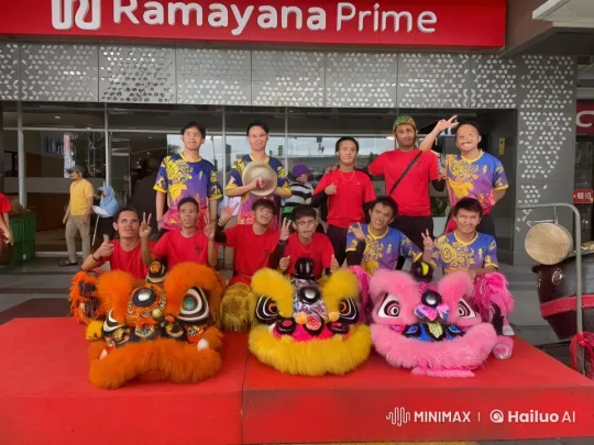 Traditional Kungfu Display at Ramayana Prime Entrance – AI Generated Video | Hailuo AI