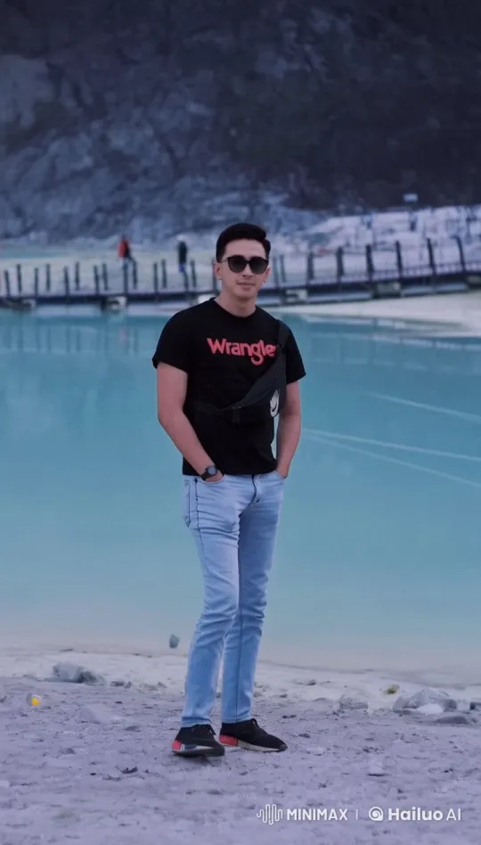 Vibrant Live2D Video of Young Man in Serene Outdoor Setting – AI Generated Video | Hailuo AI