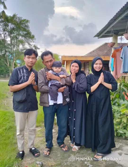Family Setting: Martial Artists Duel with Grace – AI Generated Video | Hailuo AI