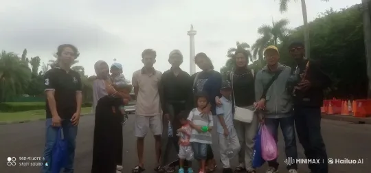 Group Gathering with Children and Adults in Outdoor Setting – AI Generated Video | Hailuo AI