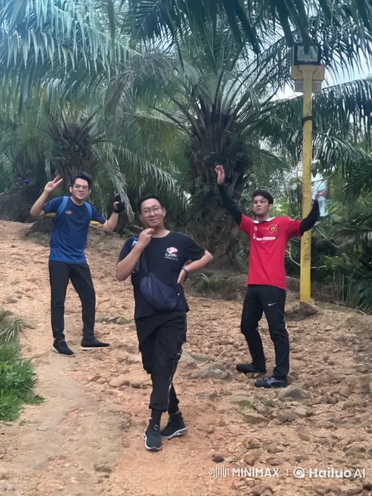 Kungfu Masters Displaying Athletic Prowess on Forest Trail – AI Generated Video | Hailuo AI