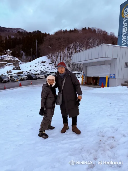 Winter Kung Fu Battle: Master and Apprentice Display Mastery – AI Generated Video | Hailuo AI