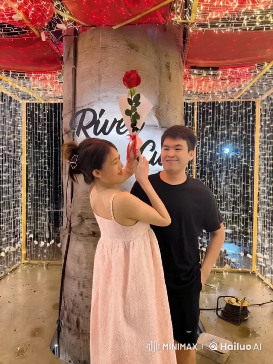 Couple's Romantic Fight Scene with Dramatic Lighting – AI Generated Video | Hailuo AI