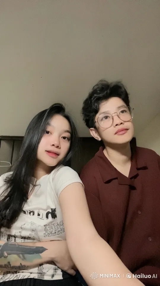 Dynamic Kung Fu Performance by Girl and Guy – AI Generated Video | Hailuo AI