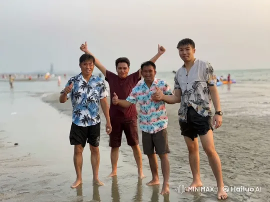 Joyful Friends Celebrating on a Summer Beach at Dusk – AI Generated Video | Hailuo AI