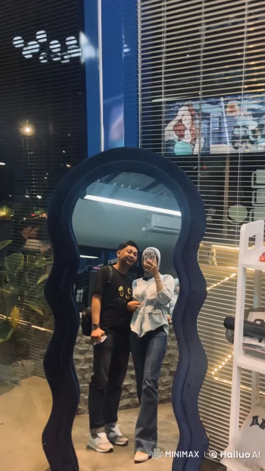 Couple Performs Energetic Kungfu in Modern Store Setting – AI Generated Video | Hailuo AI