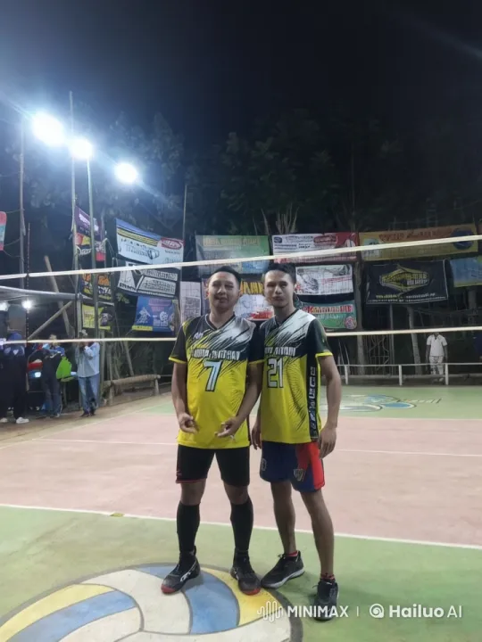 Volleyball Players Perform Kungfu on Court – AI Generated Video | Hailuo AI