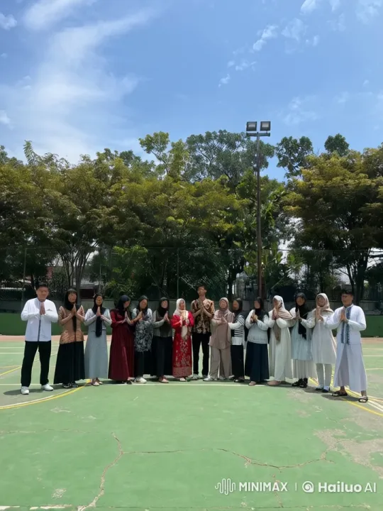 Outdoor Court Gathering: Embracing Unity and Affection – AI Generated Video | Hailuo AI