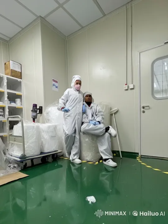 Kung Fu Masters Perform in Laboratory Setting – AI Generated Video | Hailuo AI