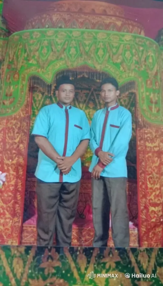 Vibrant Kung Fu Performance Under Decorated Canopy – AI Generated Video | Hailuo AI