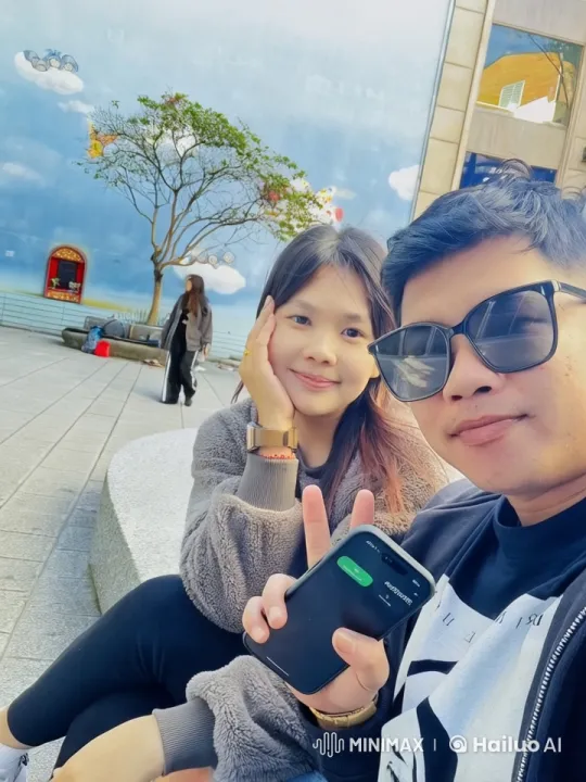 Outdoor Kungfu Display in Urban Setting – AI Generated Video | Hailuo AI