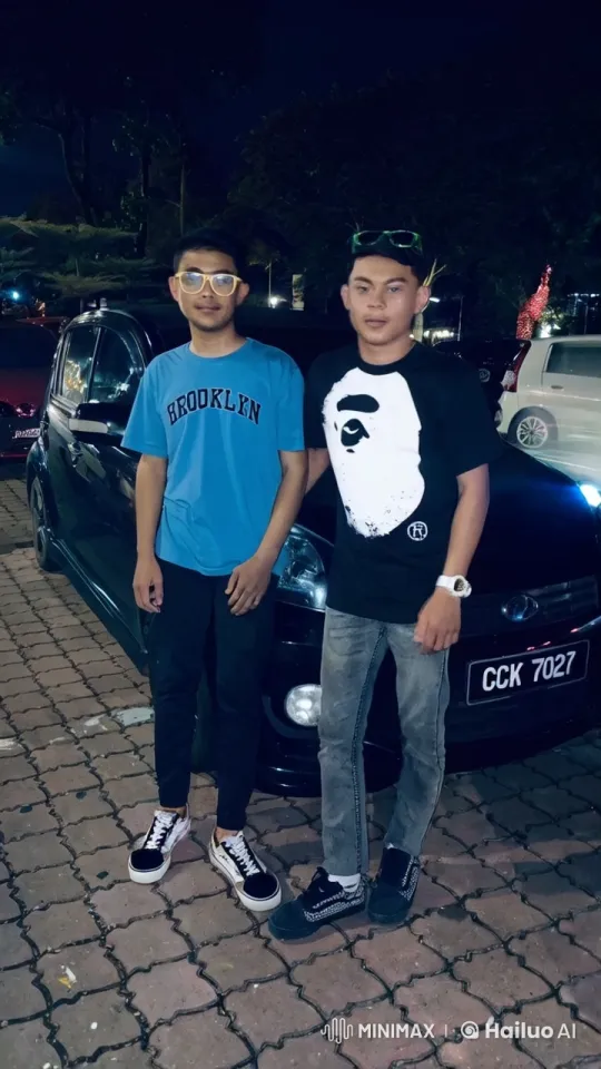 Nighttime Kung Fu Display by Friends in Front of Car – AI Generated Video | Hailuo AI