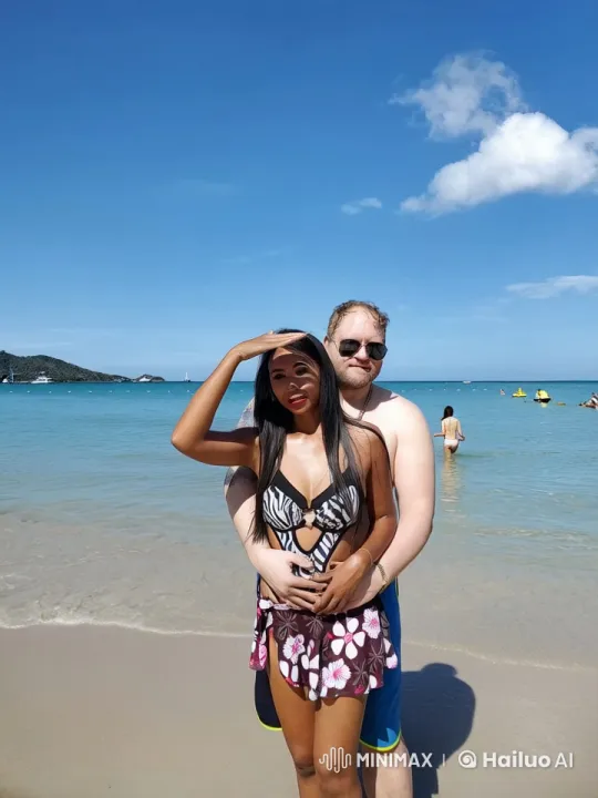 Couple Embracing on a Sunny Beach Vacation – AI Generated Video | Hailuo AI