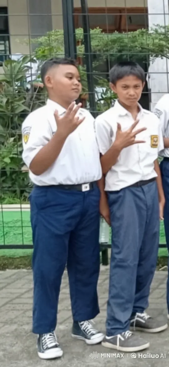 Schoolboys Display Kung Fu Skills in Outdoor Battle – AI Generated Video | Hailuo AI