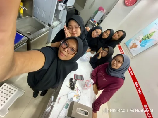 Kitchen Kungfu: Agile Combatants Perform Dynamic Demo – AI Generated Video | Hailuo AI