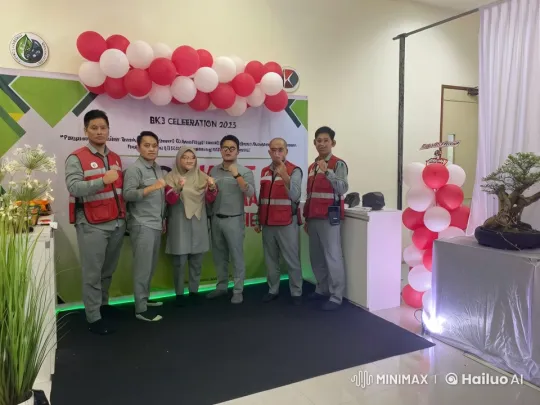 2025 BK3 Celebration: Uniformed Group's Energetic Kung Fu Display – AI Generated Video | Hailuo AI
