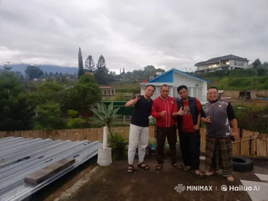 Rooftop Kungfu Fight Transforms into Futuristic Battle – AI Generated Video | Hailuo AI