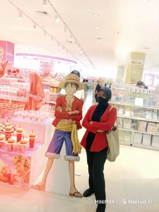Martial Arts Performance in Shopping Store Setting – AI Generated Video | Hailuo AI