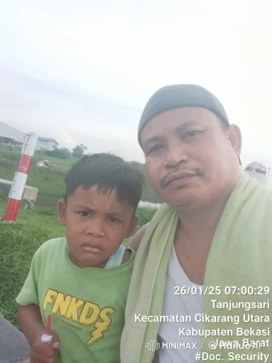 Child and Adult Practice Kung Fu in Grass – AI Generated Video | Hailuo AI