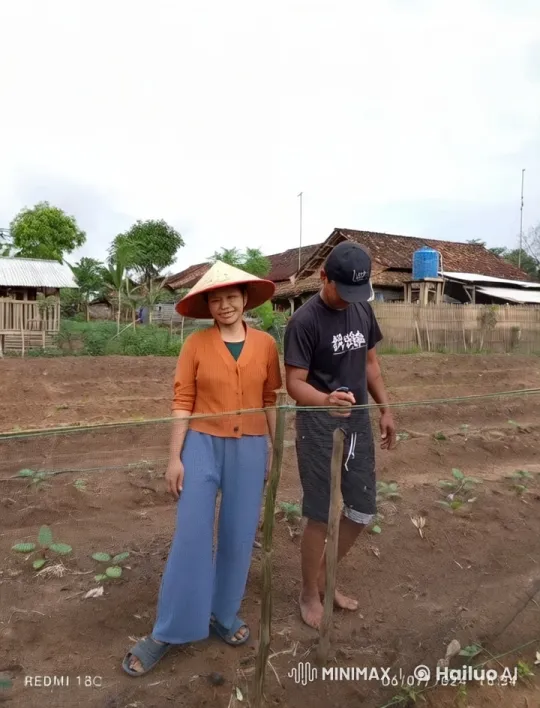 Traditional Kung Fu Practice in Rural Serenity – AI Generated Video | Hailuo AI