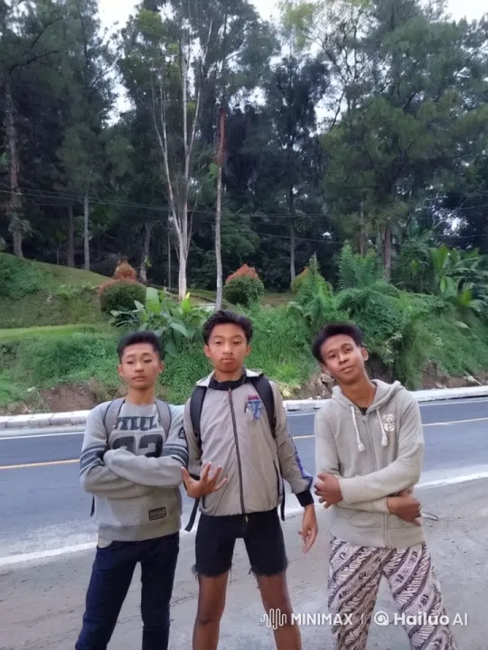 Young Men Practice Kung Fu in Scenic Surroundings – AI Generated Video | Hailuo AI