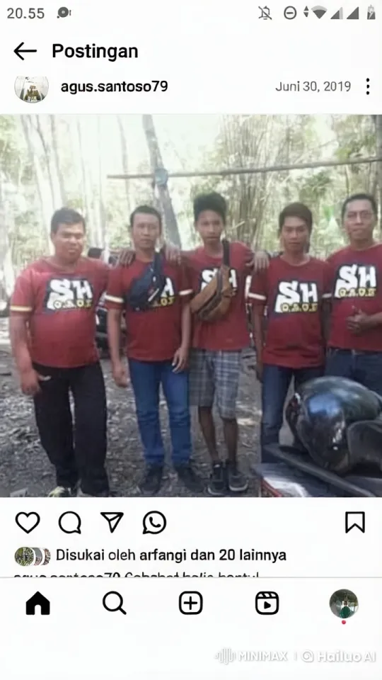 Five Men Practice Synchronized Kungfu in the Forest – AI Generated Video | Hailuo AI