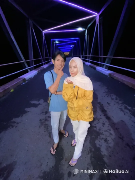 Futuristic Bridge Kung Fu Fight with Neon Lights – AI Generated Video | Hailuo AI