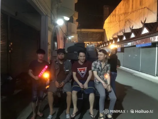 Martial Arts Alley Brawl with Dramatic Lighting – AI Generated Video | Hailuo AI