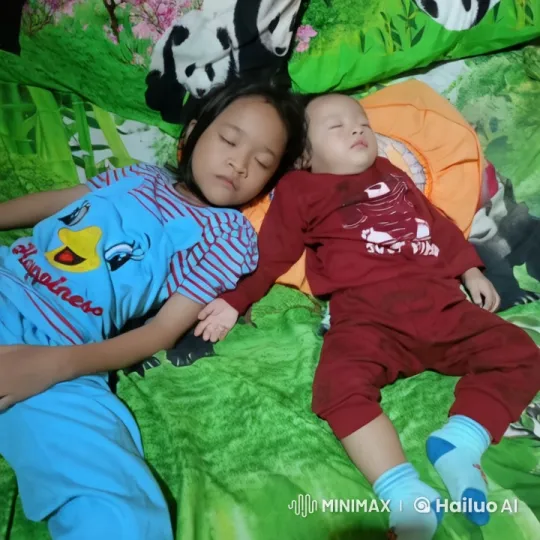 Children's Playful Kung Fu Fight on Themed Bed – AI Generated Video | Hailuo AI