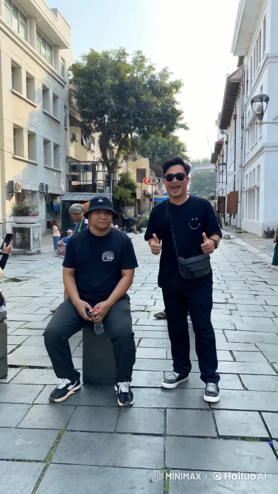 Kungfu Fight Sequence on a Street Bench – AI Generated Video | Hailuo AI