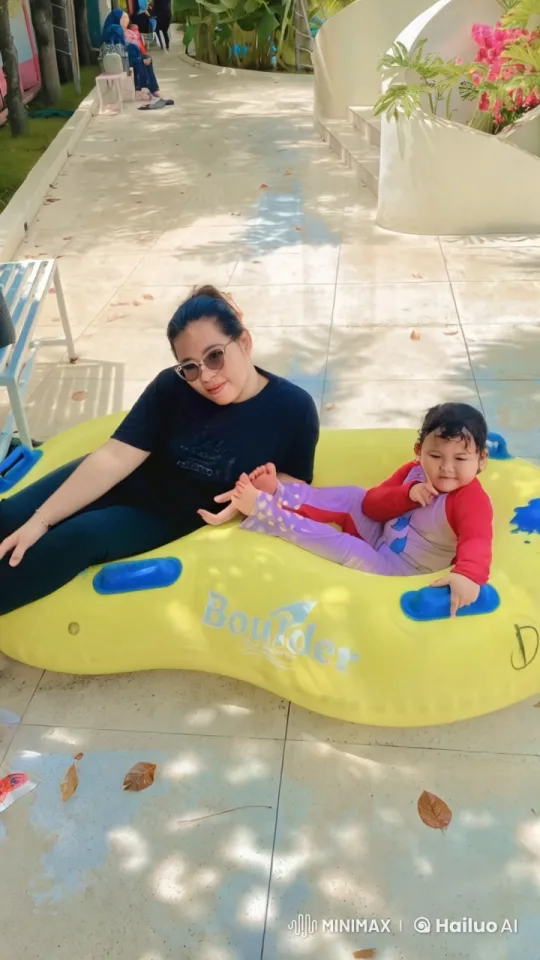Mother and Child Practicing Kung Fu in Nature – AI Generated Video | Hailuo AI