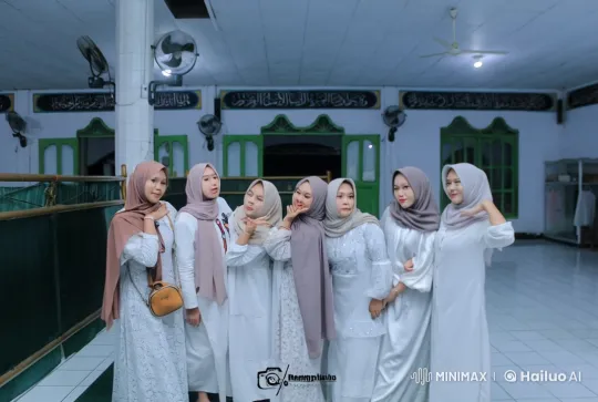 Women in White Perform Kung Fu Routine – AI Generated Video | Hailuo AI