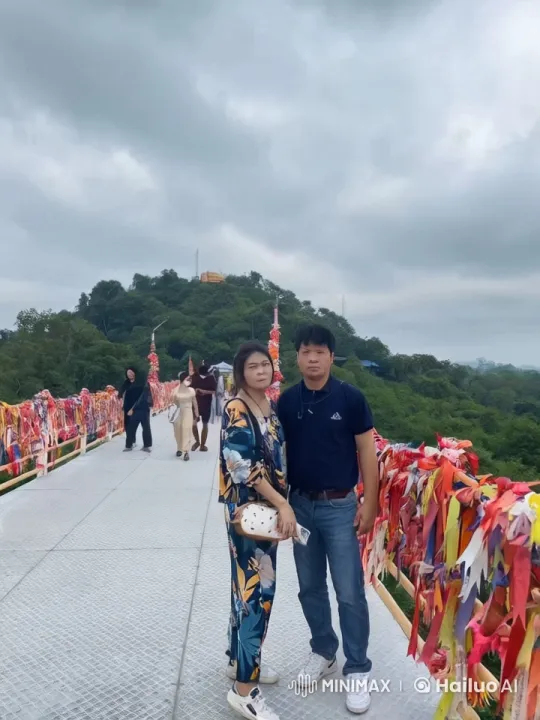 Kung Fu Couple's Intense Battle on Decorated Bridge – AI Generated Video | Hailuo AI