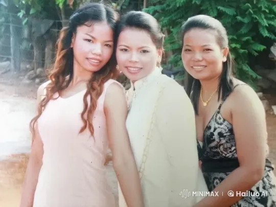 Women in Harmony Amidst Nature's Beauty – AI Generated Video | Hailuo AI