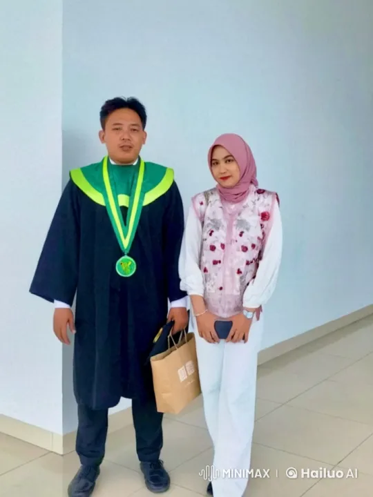Graduation Gown and Hijab: A Martial Arts Performance – AI Generated Video | Hailuo AI