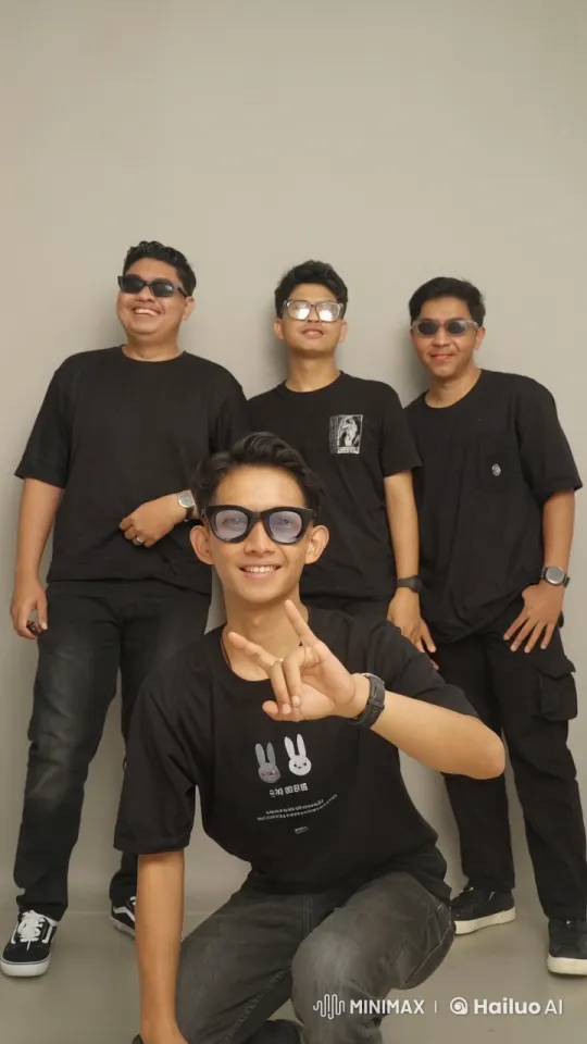Synchronized Kung Fu Performance by Young Men – AI Generated Video | Hailuo AI