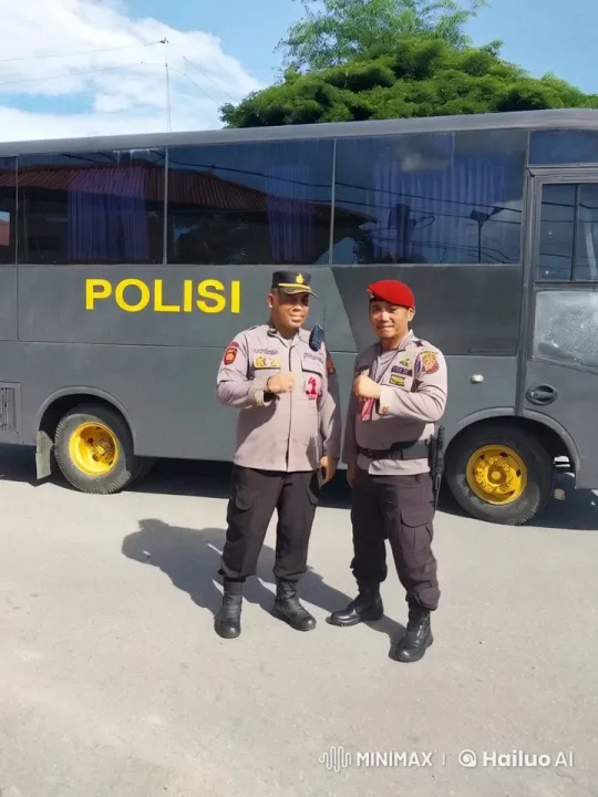 Police Officers Showcase Martial Arts Skills – AI Generated Video | Hailuo AI