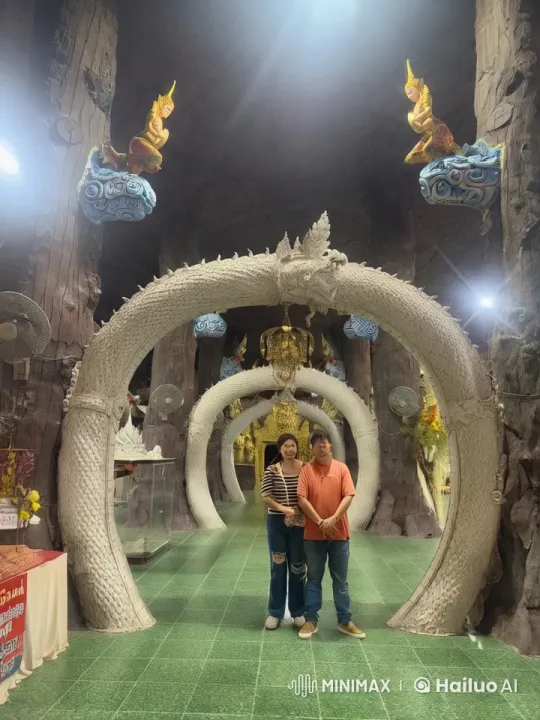 Kung Fu Duel in Ornate Temple Hallway – AI Generated Video | Hailuo AI