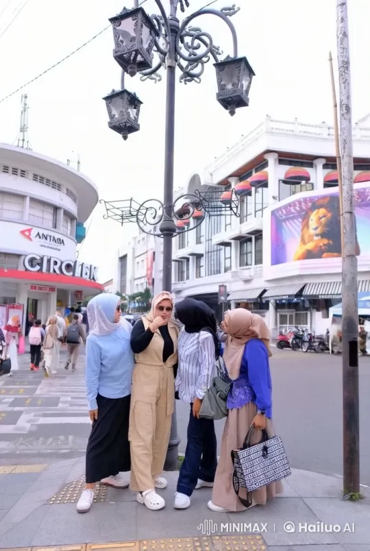 Four Friends Enjoy Playful Kungfu in Urban Street – AI Generated Video | Hailuo AI