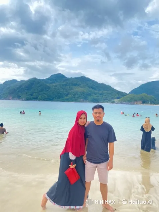 Beachside Kungfu Play: Woman in Hijab vs. Man in Shorts – AI Generated Video | Hailuo AI