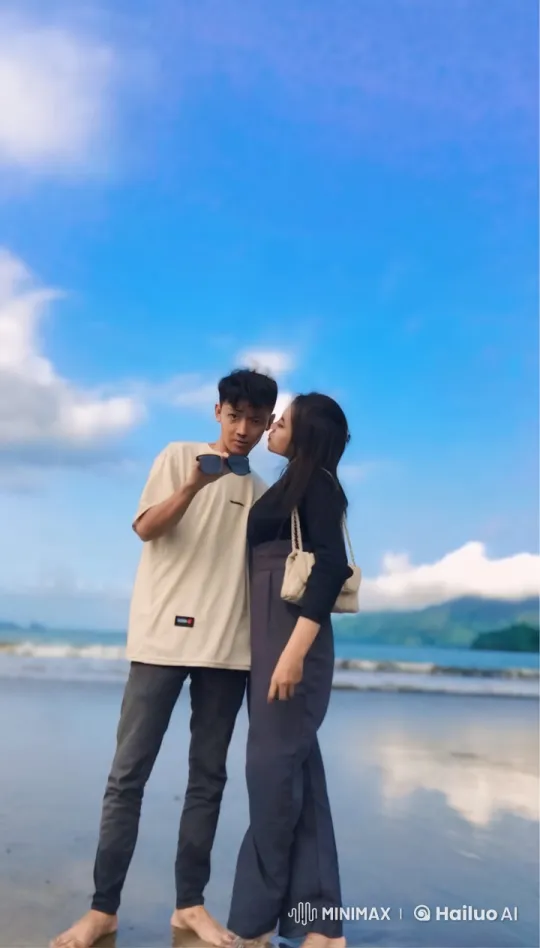 Kungfu Master Demonstrates Skills on Serene Beach – AI Generated Video | Hailuo AI
