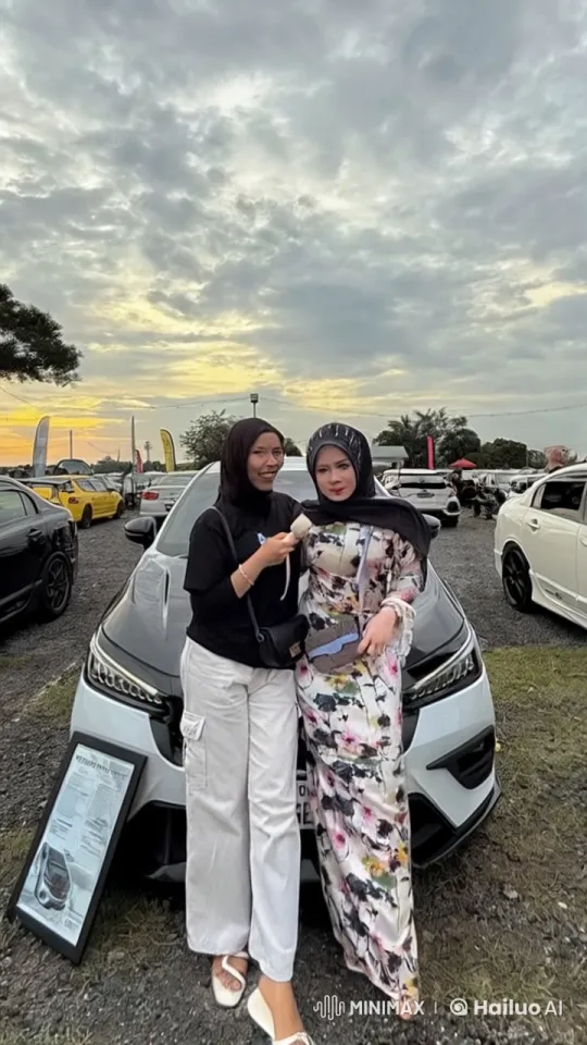 Fashionable Women Engage in Chaotic Sunset Fight – AI Generated Video | Hailuo AI