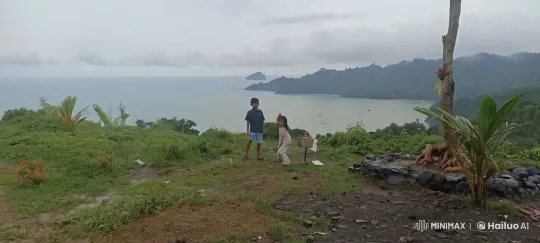 Children's Energetic Kung Fu Fight in Coastal Paradise – AI Generated Video | Hailuo AI